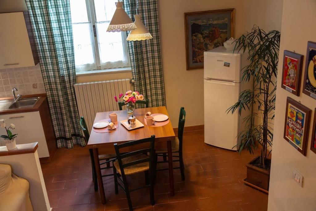 Appartamento Casa La Lilla Cascina Esterno foto